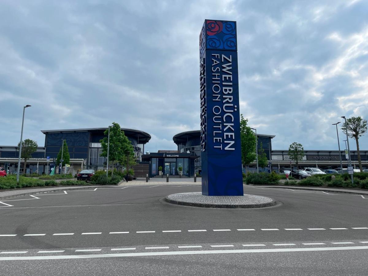 Schuhpartment Am Pfaelzer Wald Naehe Outlet Center Zweibruecken Leilighet Pirmasens Eksteriør bilde